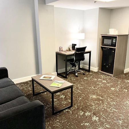 Inn On Broadway Downtown/Keeneland/Medical Center Lexington Exteriör bild