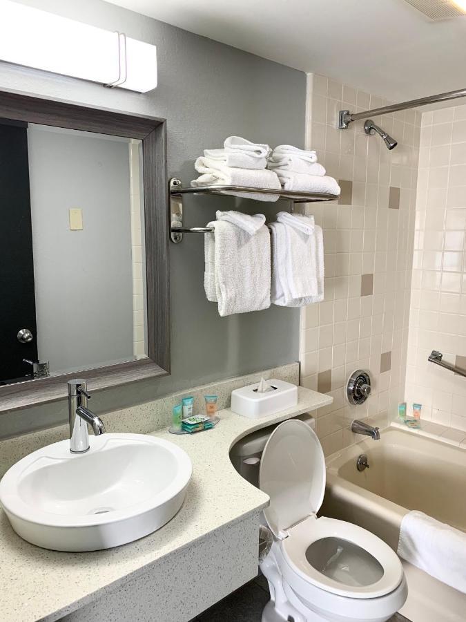 Inn On Broadway Downtown/Keeneland/Medical Center Lexington Exteriör bild