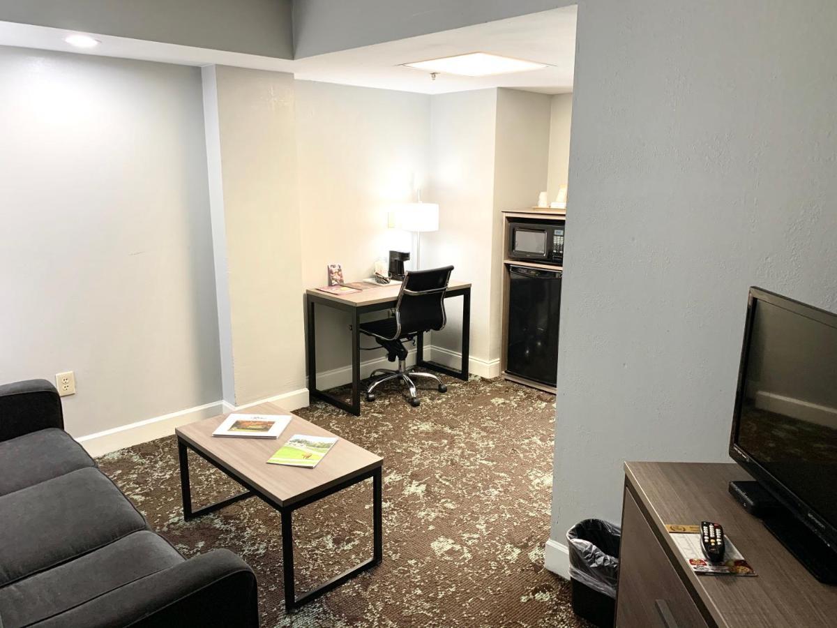 Inn On Broadway Downtown/Keeneland/Medical Center Lexington Exteriör bild